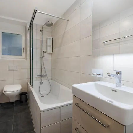 Everest B - Comfortable 2 Bedrooms Apartament *